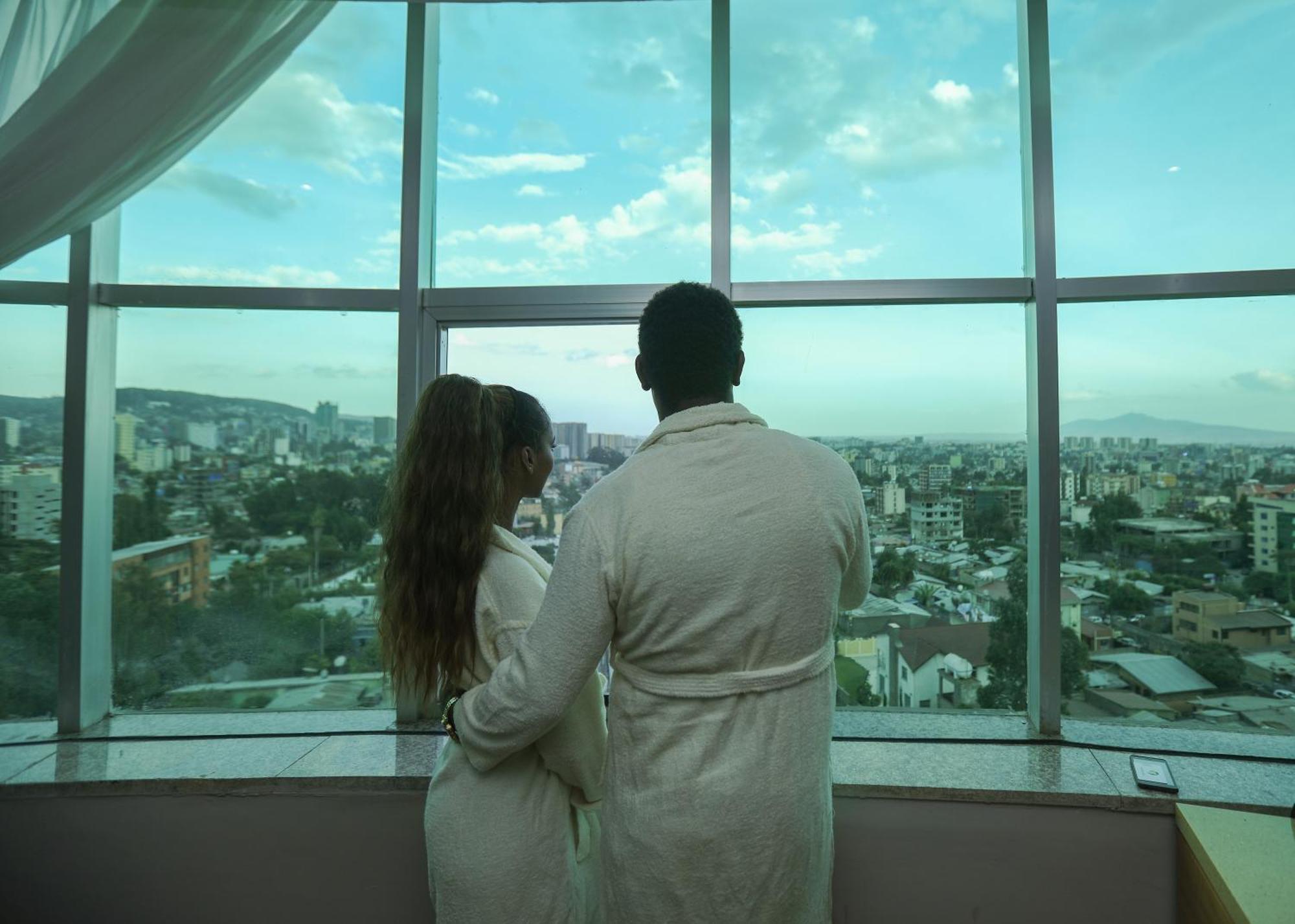 New Day Hotel Addis Abeba Buitenkant foto