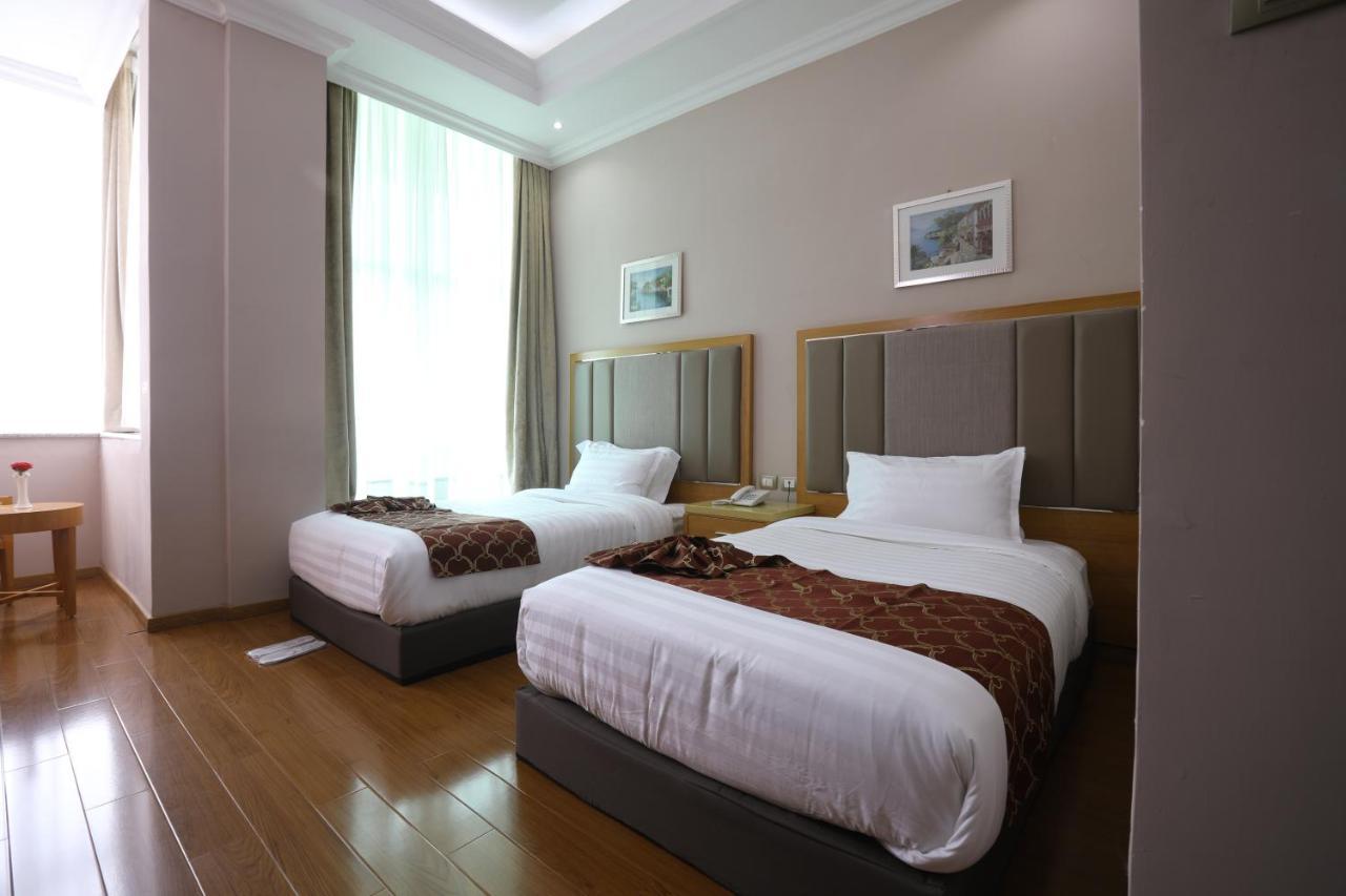 New Day Hotel Addis Abeba Buitenkant foto